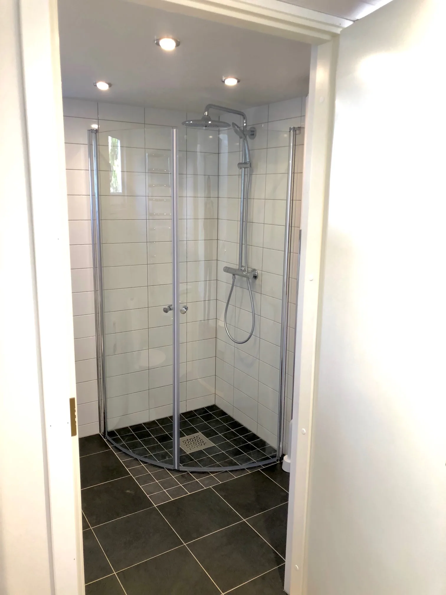 25 m² Vasarnīca Stokholmā, Zviedrijā — Atsauce 1 image 9