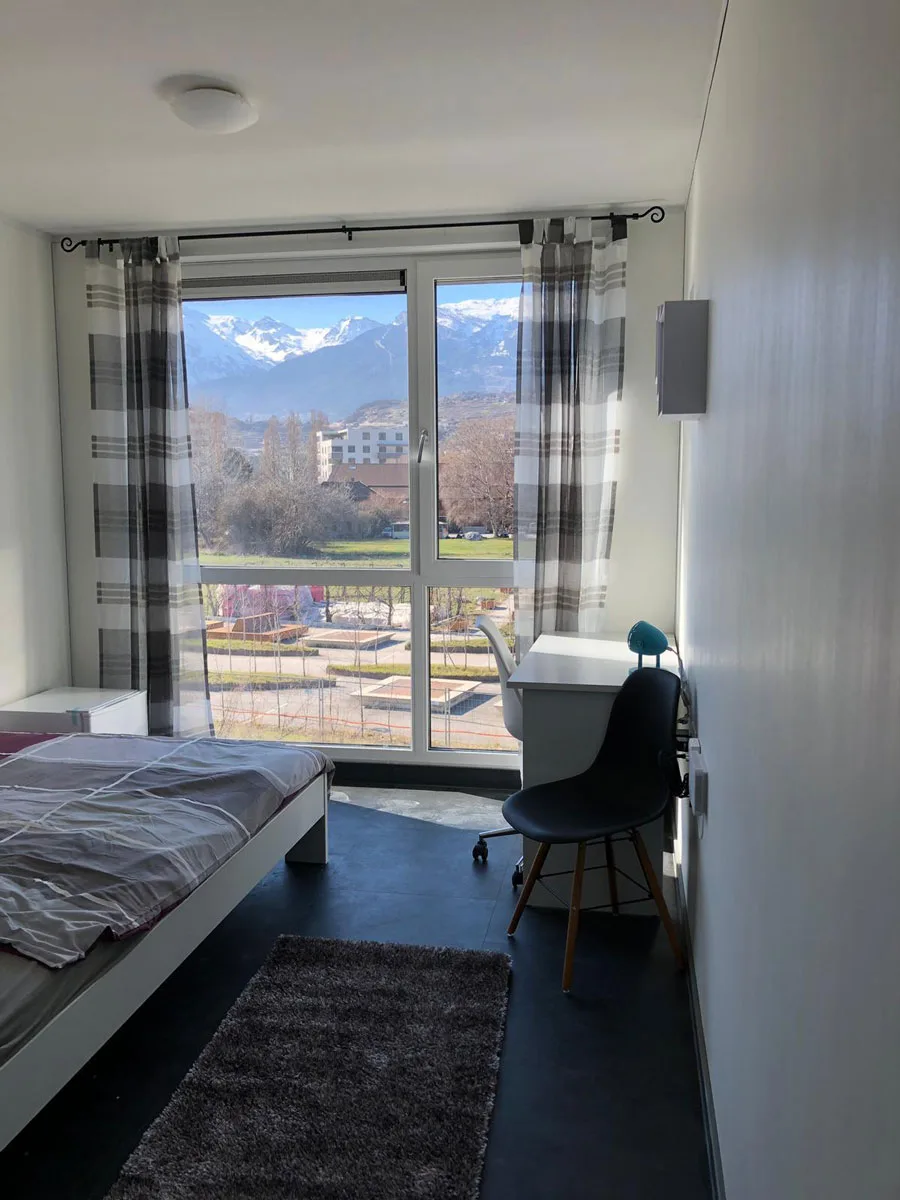 Smallville Student Living image 9
