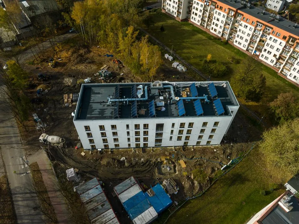 Mysłowice Energy-Positive Municipal Housing image 9