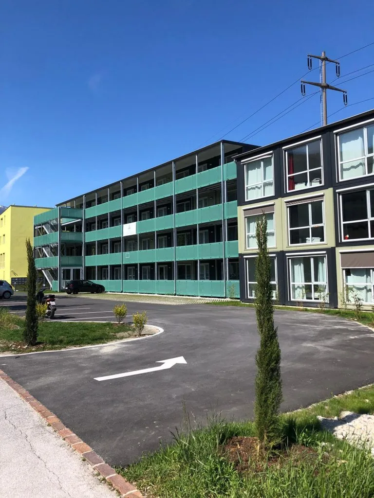 Smallville Student Living image 19