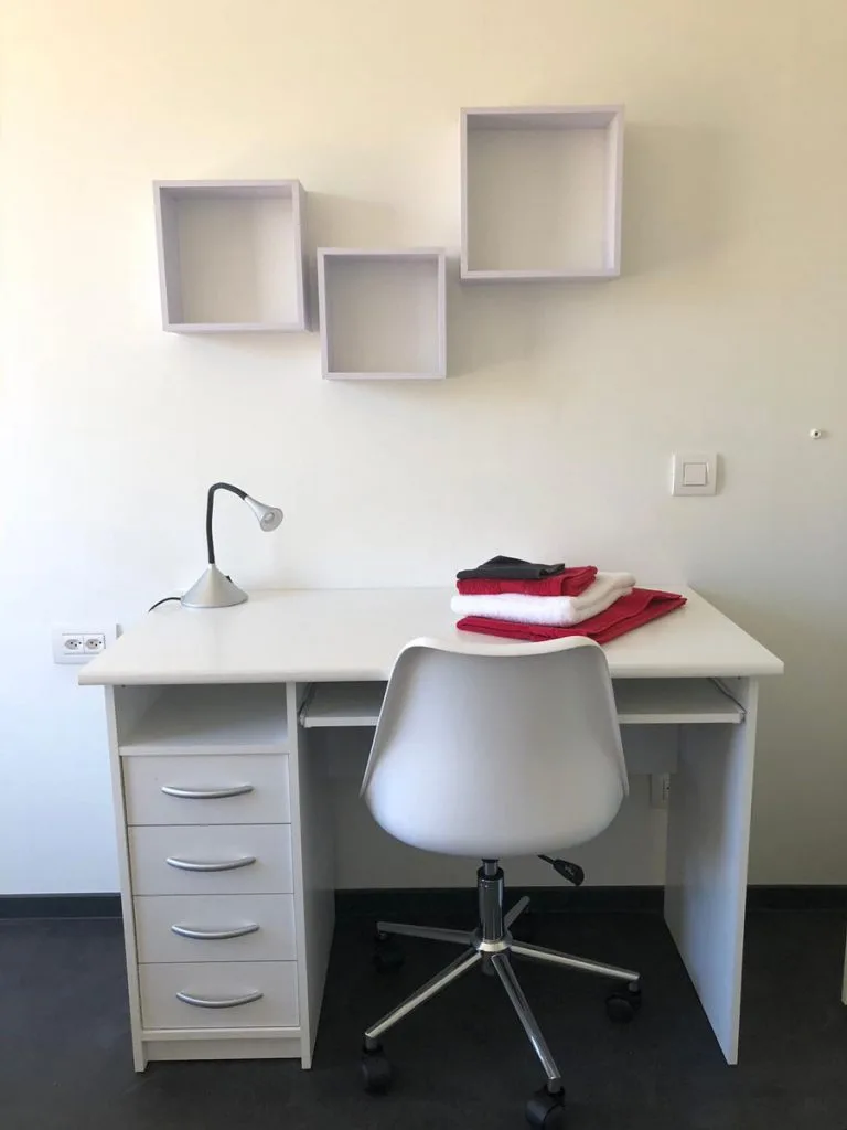 Smallville Student Living image 12