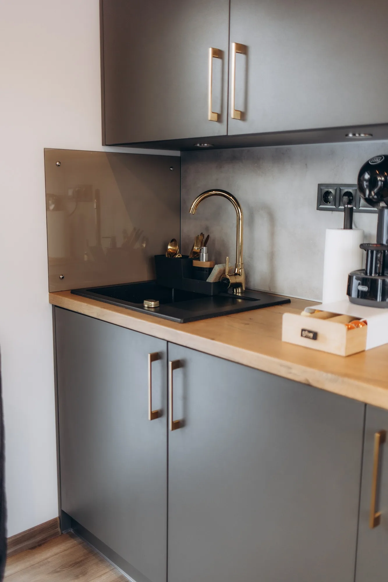 35 m² Vasarnīca "Pazust priedēs" Bērnātos, Latvijā image 4