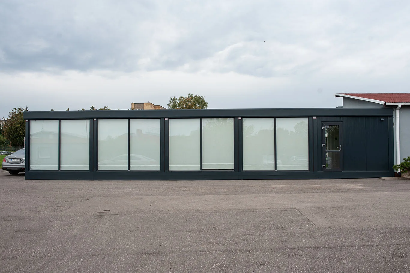 Glazed Modular Office in Vilnius image 3