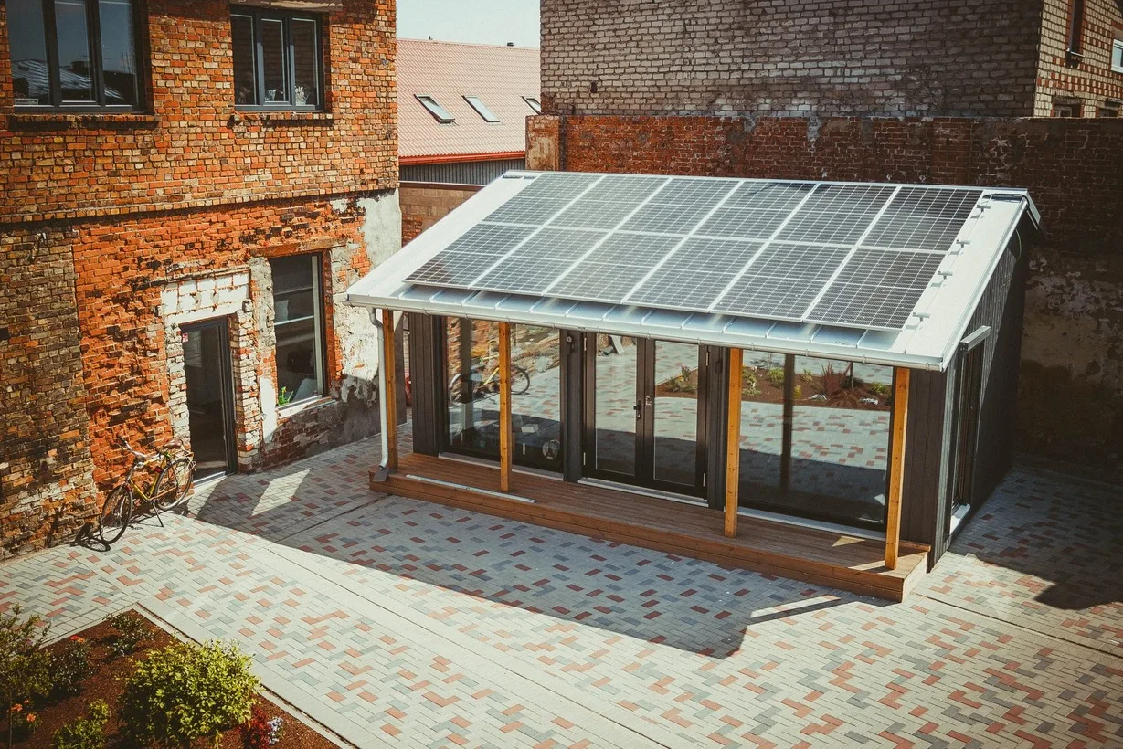 Budynek Zeroenergetyczny Greenbox o powierzchni 38 m² w Lipawie na Łotwie