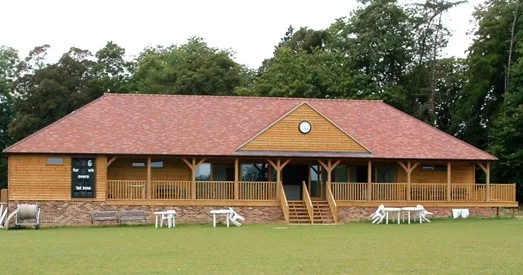 Standard Cricket Pavilion détail 2