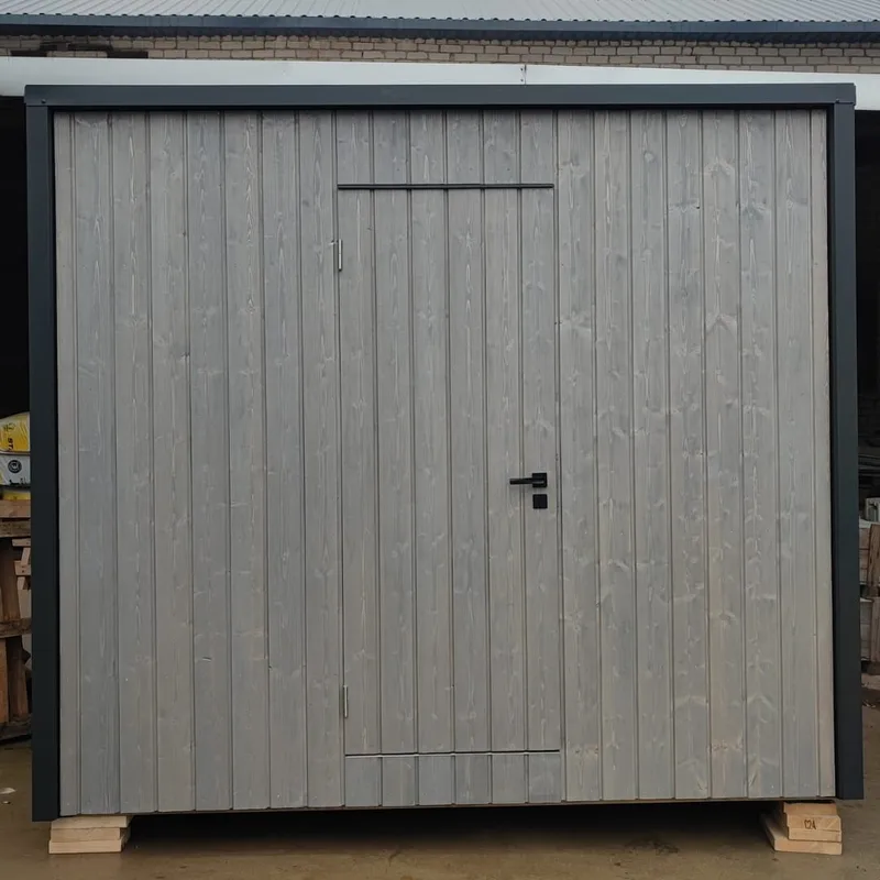 Komoda Shed
