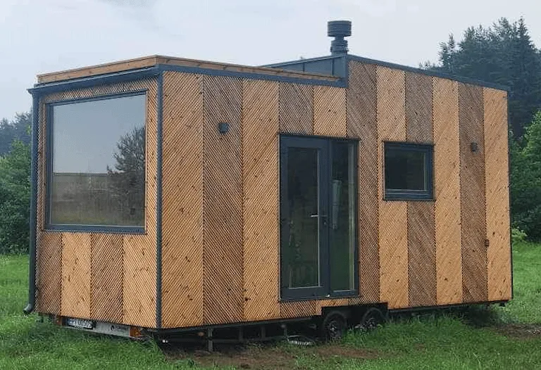 BTH SINGLE - 18 sq.m.