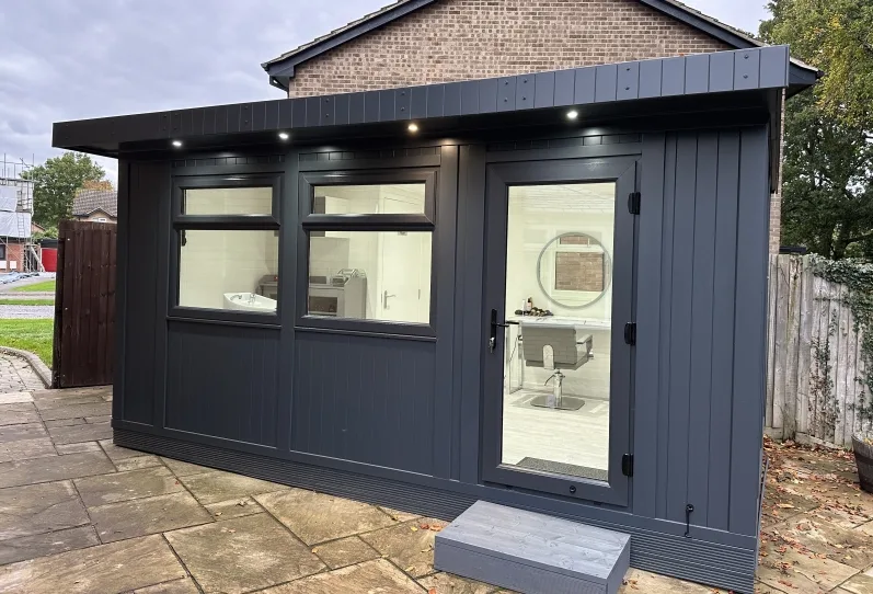 Jay Garden Office 2.9 x 2.5 m