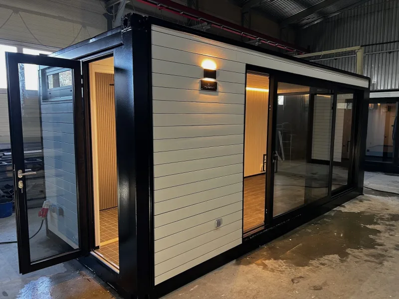 Bliss Hut Mega hoofd