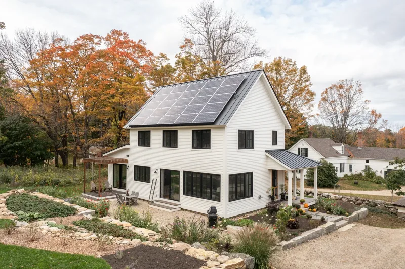 A Home for Play hoved
